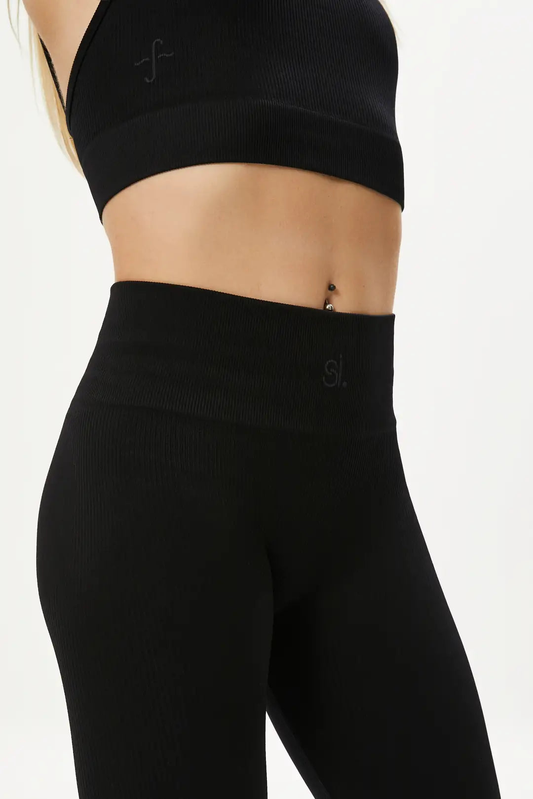 Rib-Shape Seamless Tayt Black
